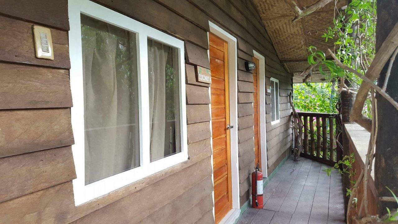 La Vida Hostel Samal Island Esterno foto